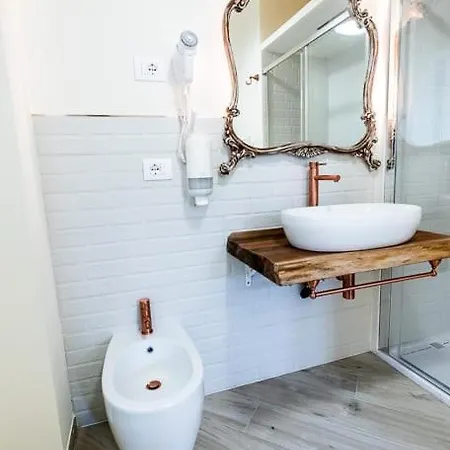 Casa Tarducci Bed & Breakfast *