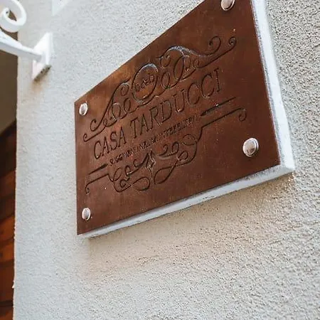 Casa Tarducci Bed & Breakfast *